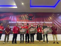 Serahkan Piala Turnamen MLBB, Arif Wibowo: Kami Berharap Kedepannya E-Sports Mampu Menggerakan Perekonomian Bagi Generasi Muda