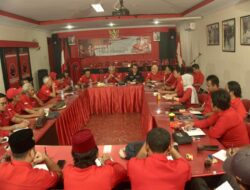 Gelar Rapat Konsolidasi Partai, Dewan Pimpinan Cabang PDI Perjuangan Kabupaten Jember Lakukan Evaluasi Kinerja Badan, Sayap serta Komunitas Juang Partai Menjelang Pemilu 2024