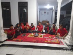 Gelar Rapat Konsolidasi, Pengurus Anak Cabang PDI Perjuangan Kecamatan Wuluhan Tekankan Rasa Bangga Berpartai Pada Pengurusnya
