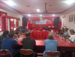 Pajak Tidak Disetor, Puluhan Masyarakat Desa Klatakan Datangi Kantor DPC PDI Perjuangan Kabupaten Jember Guna Adukan Mantan Kades Klatakan