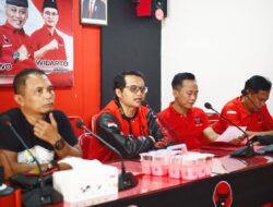 Dewan Pimpinan Cabang (DPC) PDI Perjuangan Kabupaten Jember Serahkan Bantuan Alat Mesin Pertanian (Alsintan) Pada Petani Jember