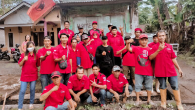 Dewan Pimpinan Cabang PDI Perjuangan Kabupaten Jember Laksanakan Gerakan Penghijauan dan Bersih Sungai Se-Kabupaten Jember